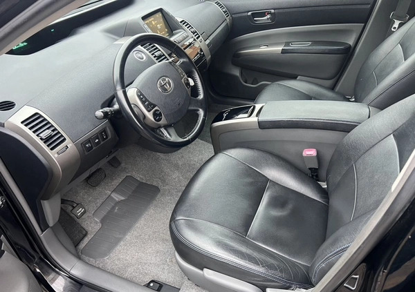 Toyota Prius cena 29900 przebieg: 218000, rok produkcji 2009 z Głogów Małopolski małe 232